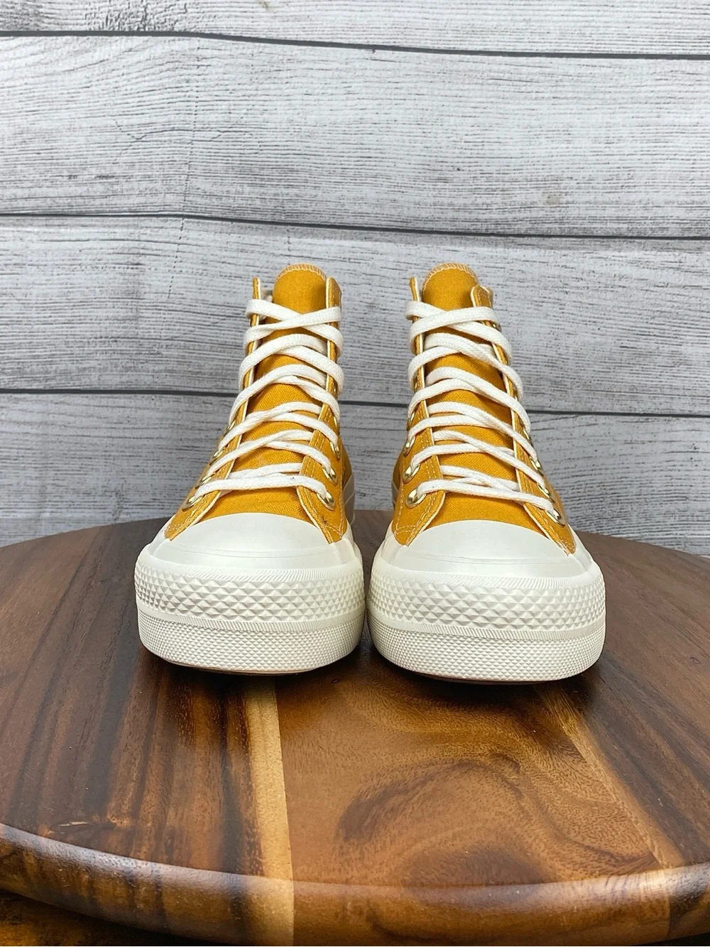 Converse Chuck Taylor All Star Platform High Sunflower Gold Shoe Womens Size 5.5